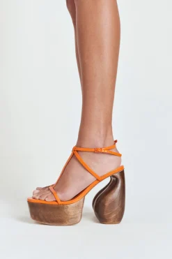 Chiara Platform