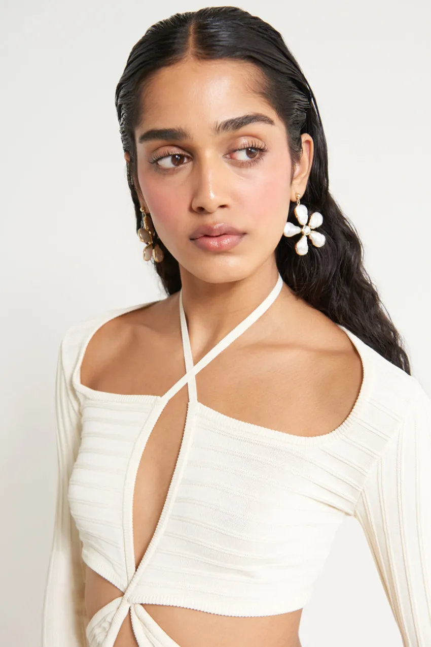 Della Earring