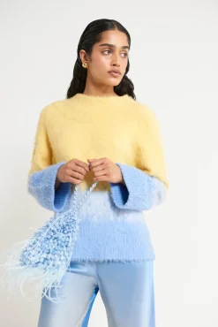 Dory Feather Bag