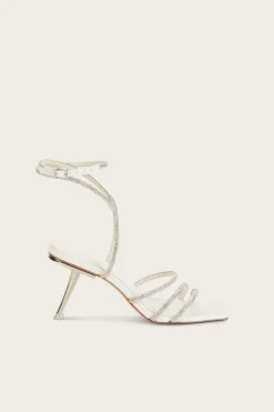 Isa Sandal