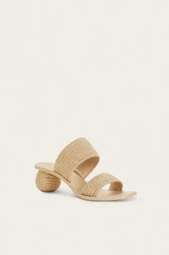 Jila Sandal