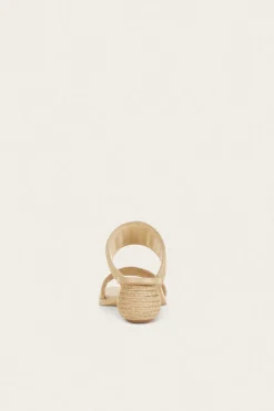 Jila Sandal