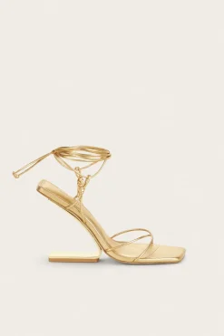 Lotus Sandal