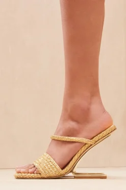 Rene Sandal