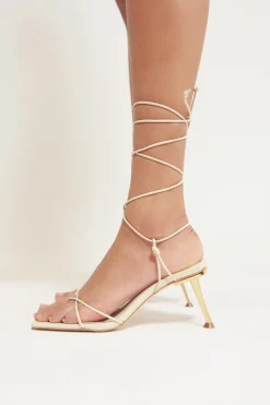 Sanam Sandal