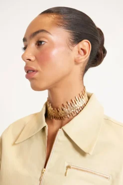 Vita Choker